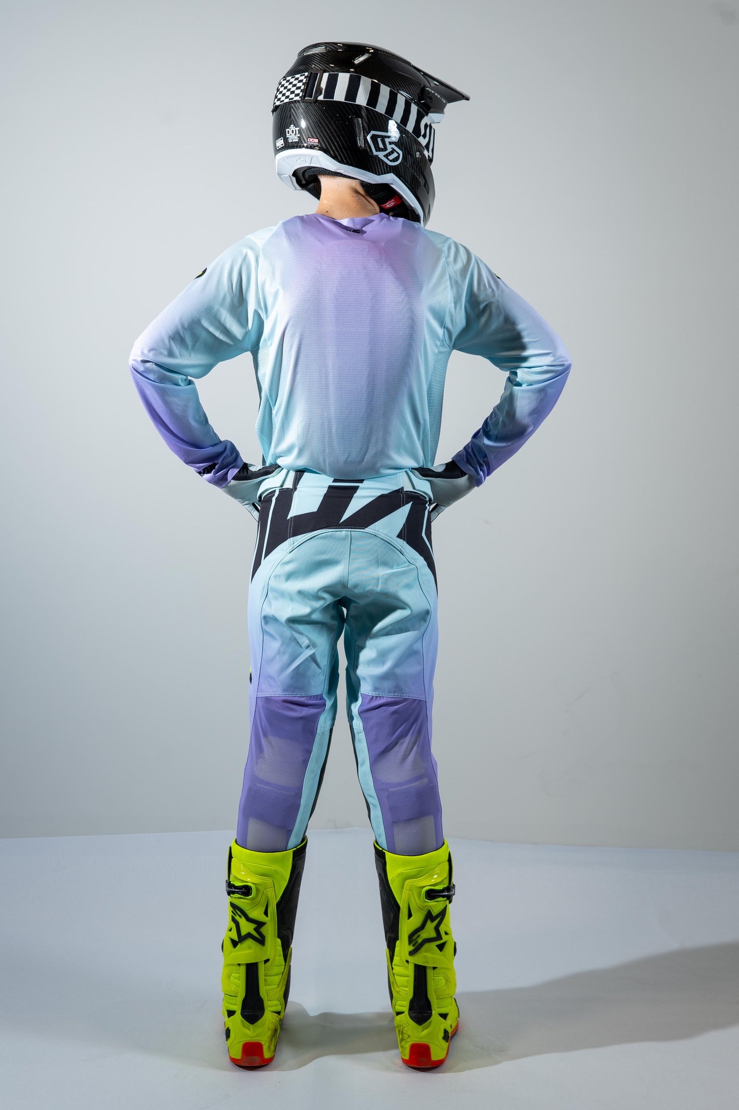 A1 PANT - GRADIENT PASTEL