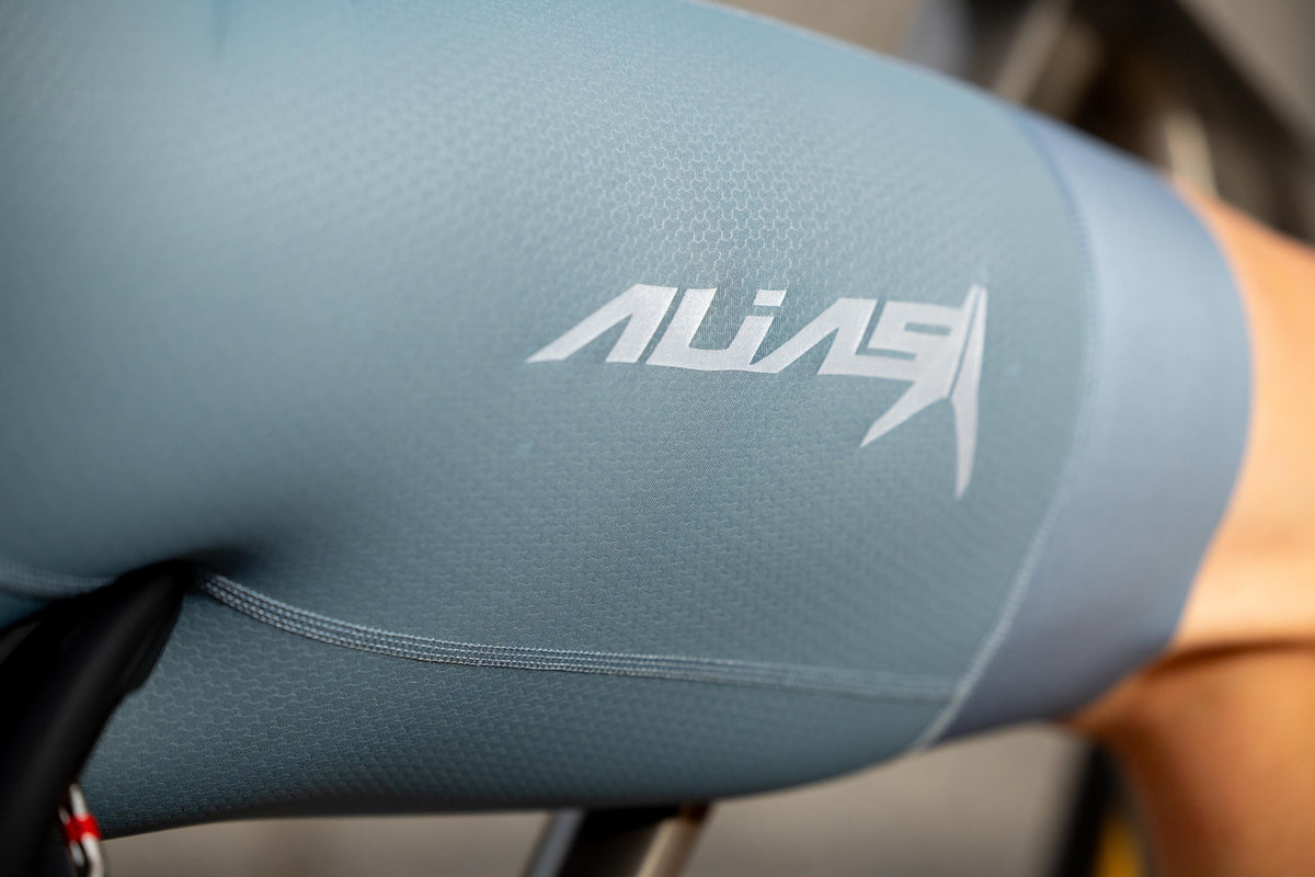 R1 Aero Skinsuit - CLUB 001