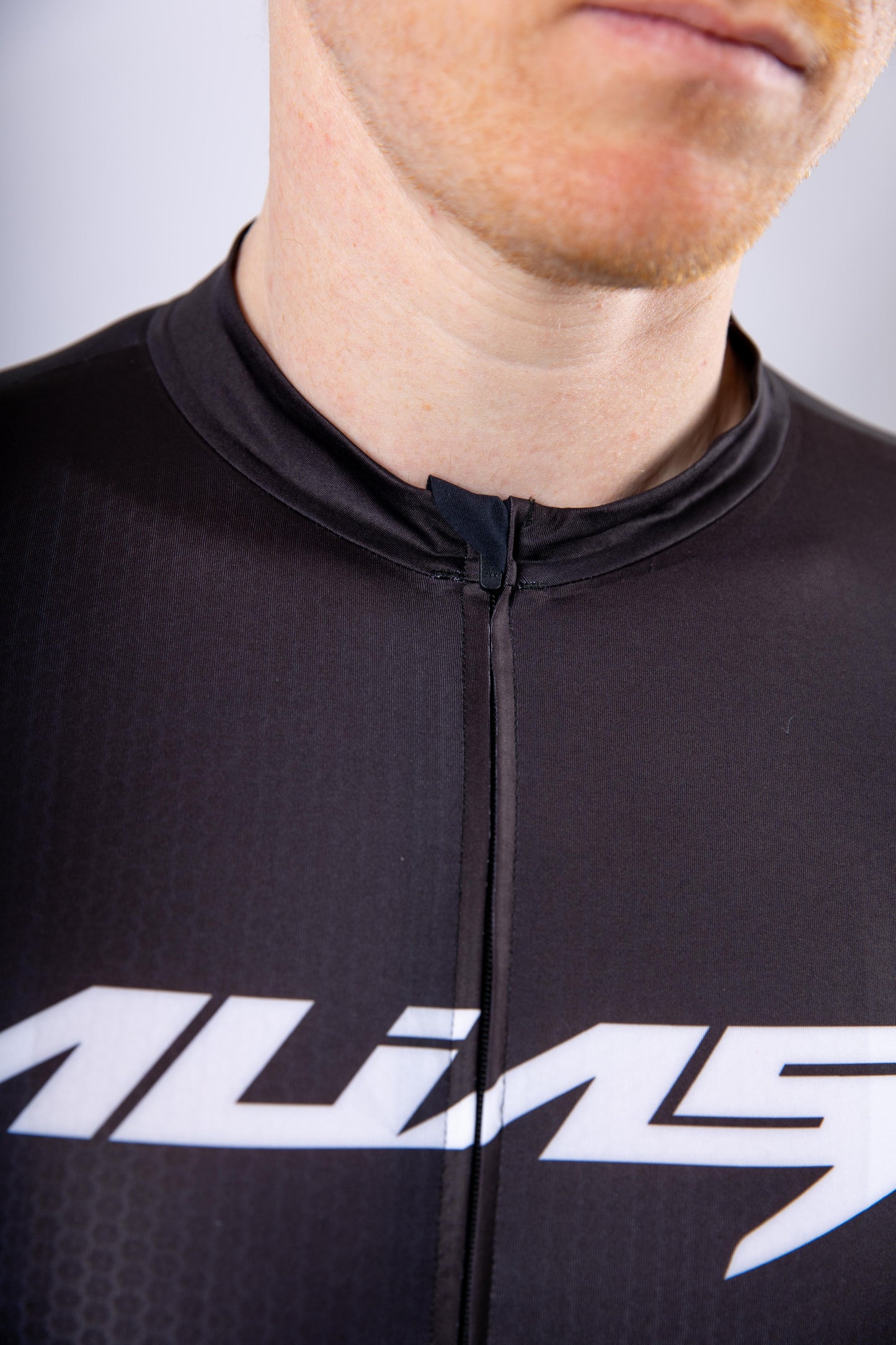 R1 Aero Jersey - BLACK