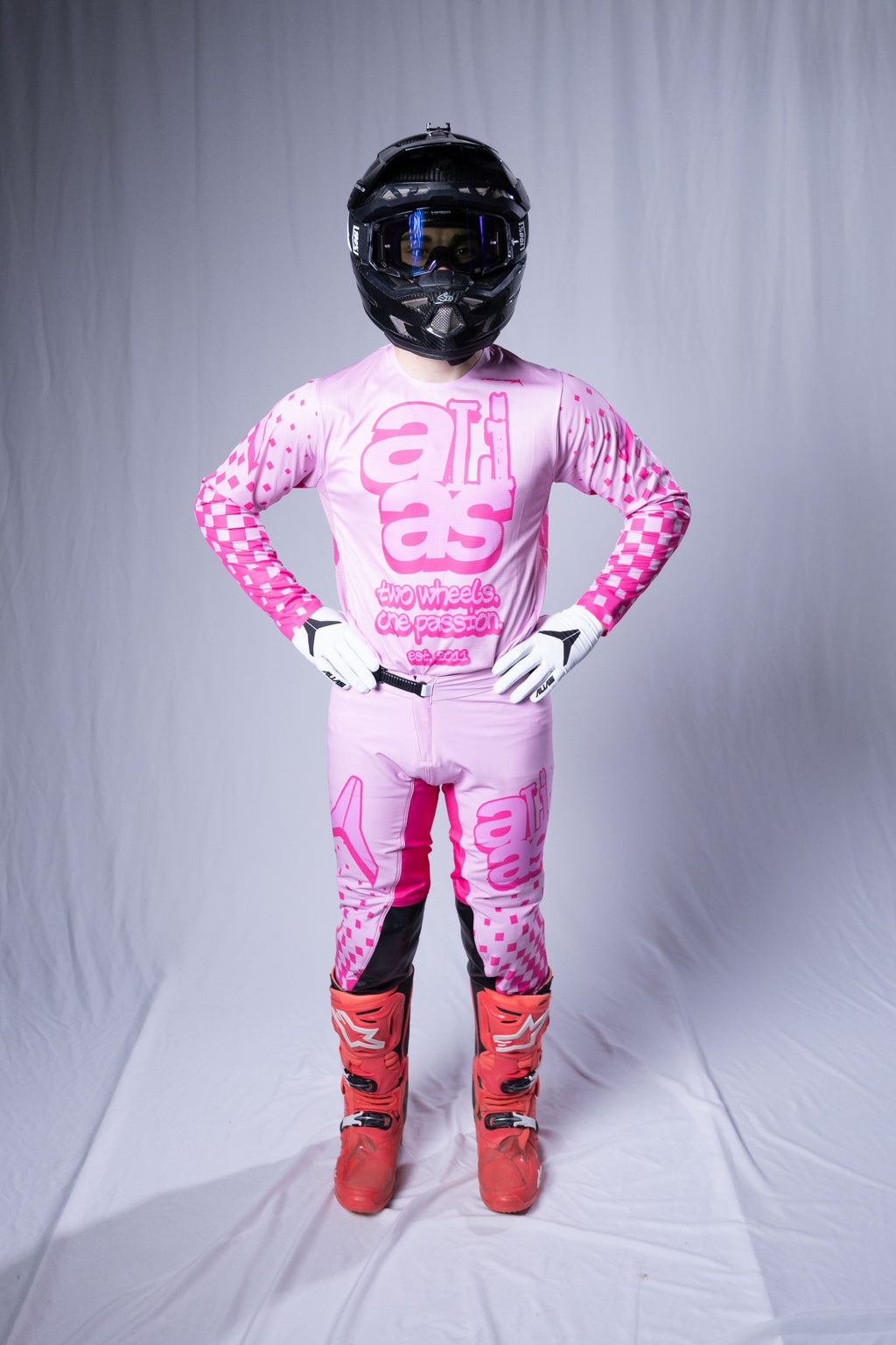 A1 PANT - BUBBLEGUM LE