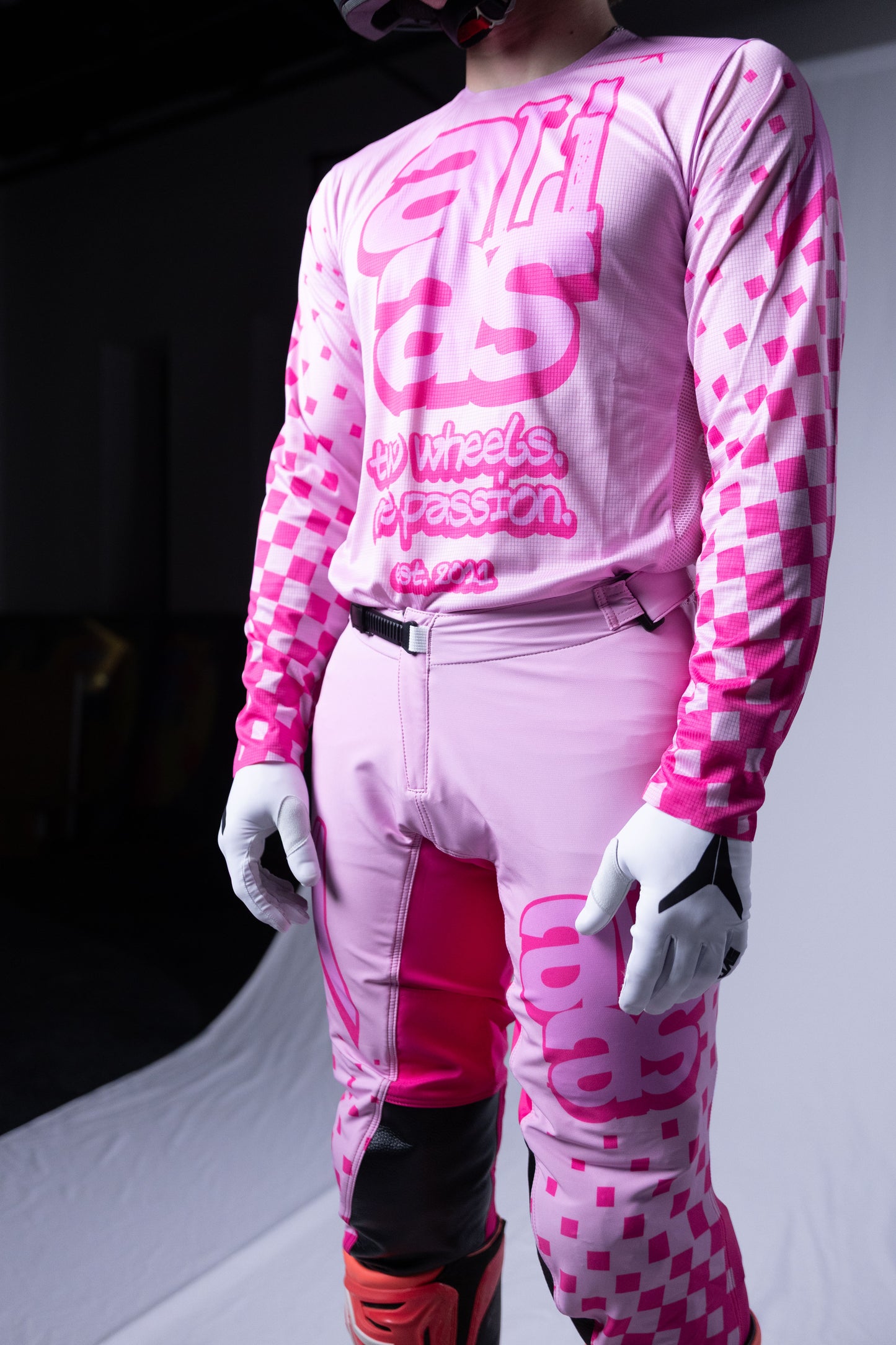 A1 PANT - BUBBLEGUM LE