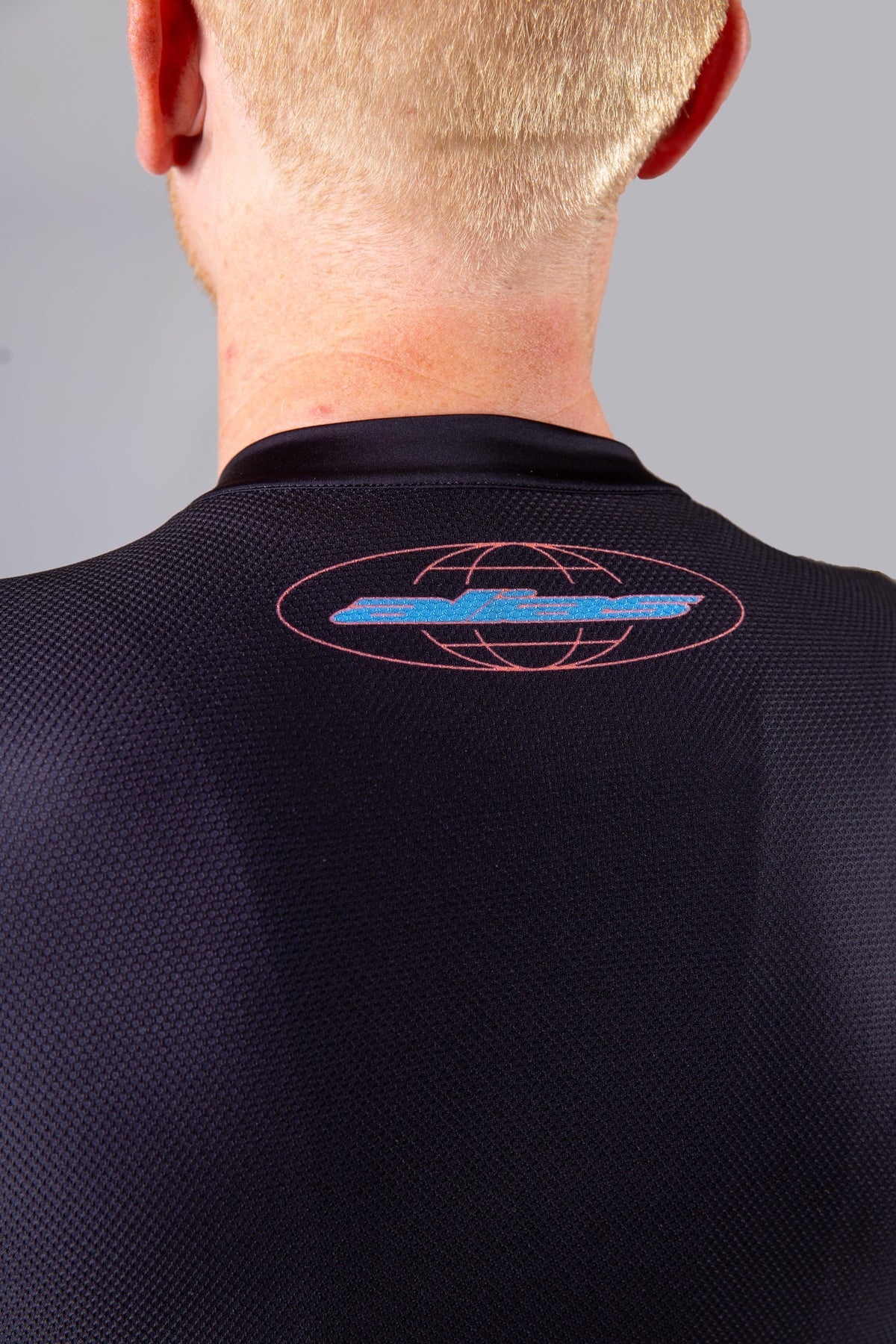 R2 Jersey WRLD - BLACK